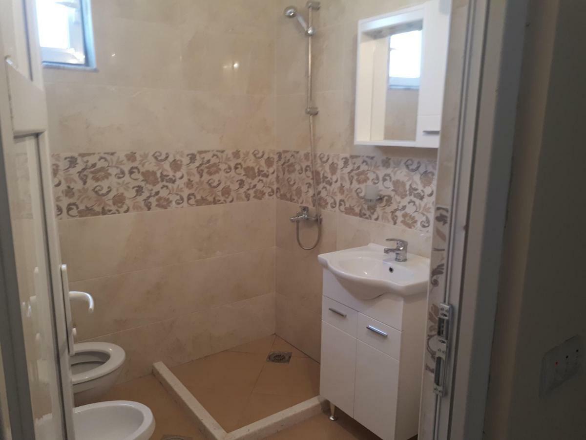 Tahiri Bellevue Apartments Ούλτσιν Εξωτερικό φωτογραφία